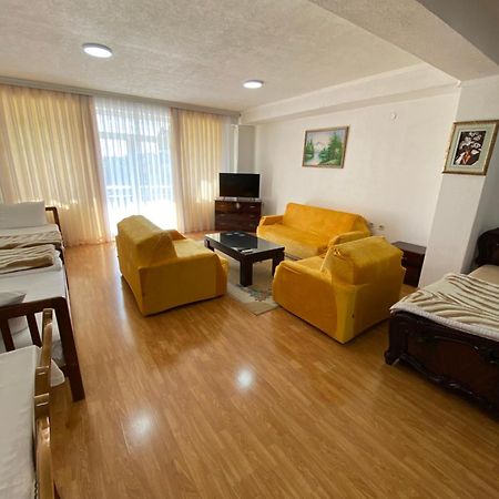 Hotel Venecia Apartments Struga Exteriér fotografie